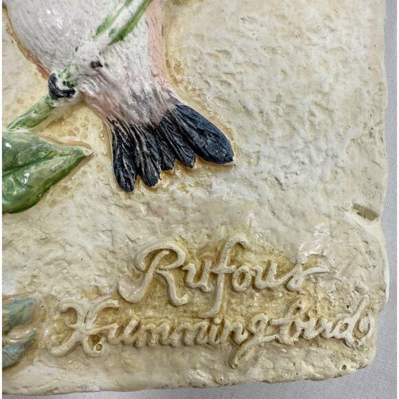 Avon Decorative Hummingbird Wall Plaques Set of 3 Vintage 5x7 Floral Relief - Picture 10 of 14